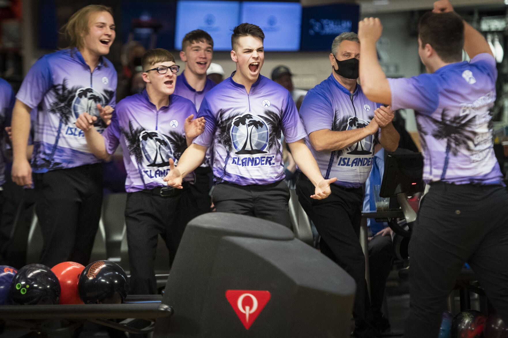 State bowling, 2.8